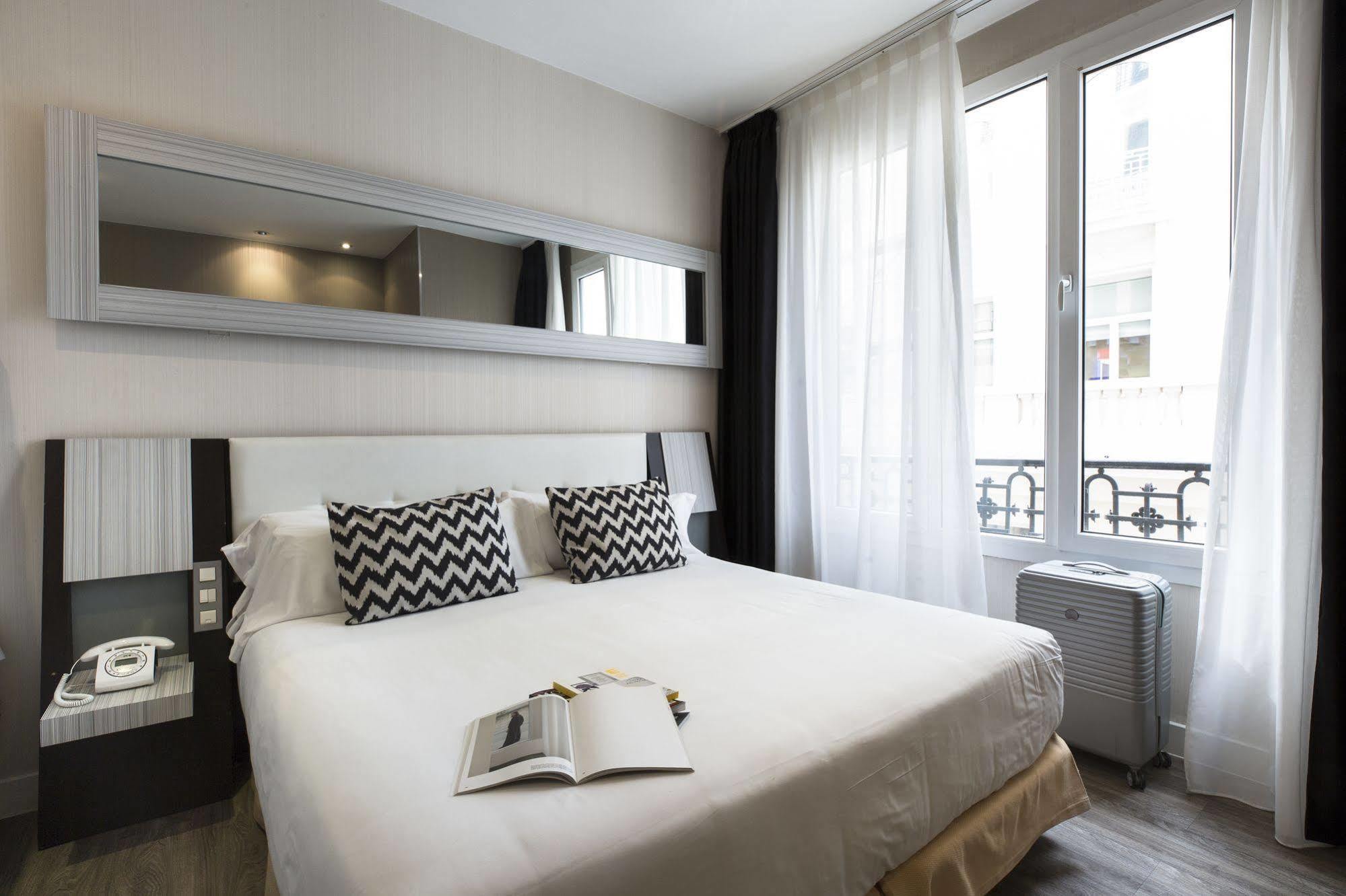 Petit Palace Triball Hotel Madrid
